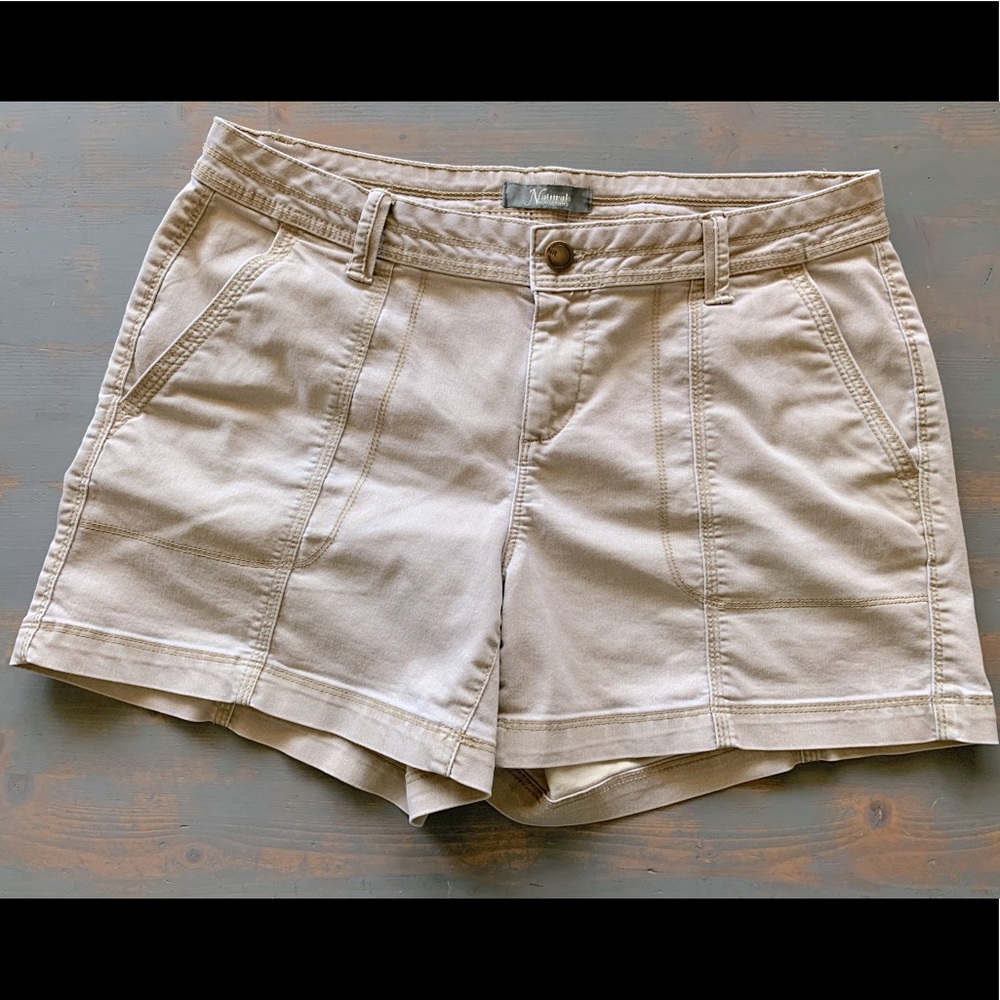 Natural Reflections Hiking Shorts. Size 10 Outdoor